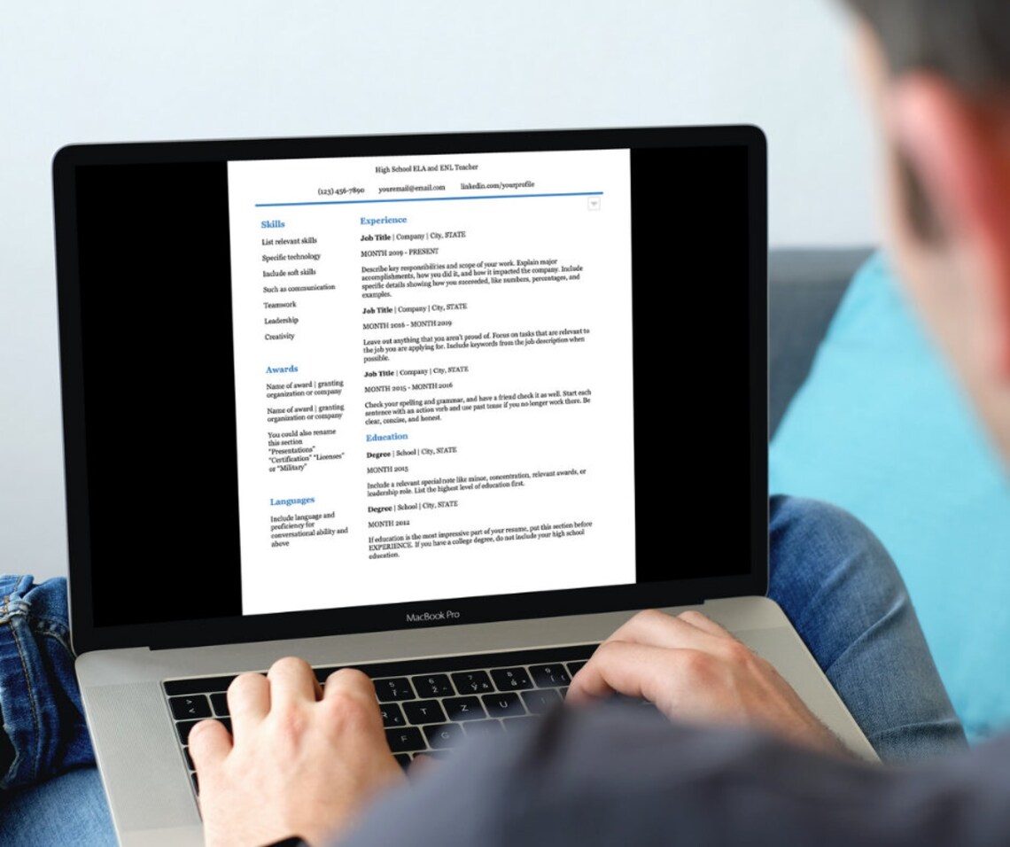 Best Resume Templates in 2025 (10+ Picks to Use Now)